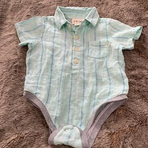 Me + Henry cotton Gauze self stripe shirt sleeve woven onesie